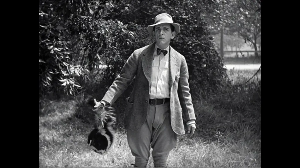 Edward Everett Horton in Horse Shy (1928), holding a skunk—Undercrank’s 2021 restoration from Library of Congress 35mm elements, DVD with a Ben Model score.