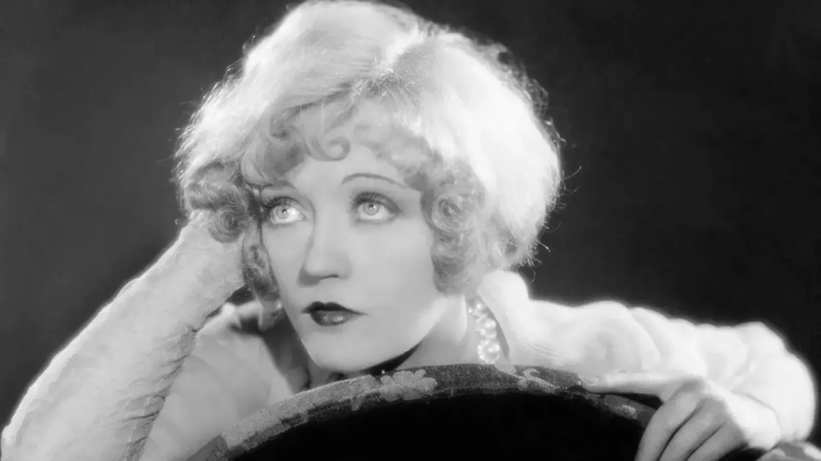 Marion Davies studio portrait, circa 1929, by Ruth Harriet Louise—soft light, short blonde curls—vintage property of ullstein bild.